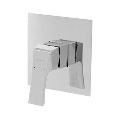 LLAVE MEZCLADORA PARA REGADERA MONOMANDO DE 15 X 16.9 CM LATÓN