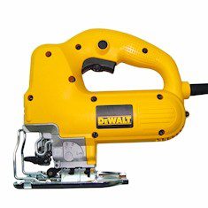 SIERRA CALADORA DEWALT 550 WATTS